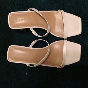 THE DROP DRESS SHOES